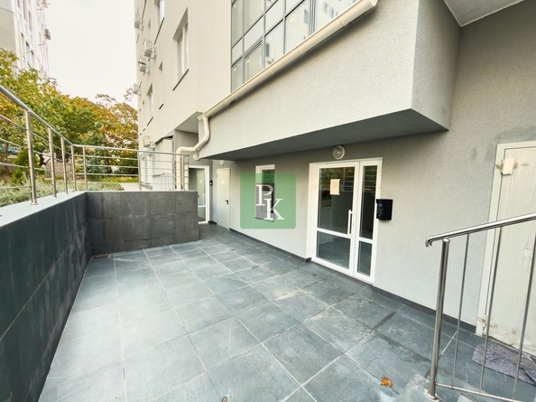 
  Сдается офис 27.7 м². Фото 2.