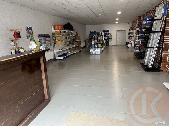 
  Продается универсальное помещение 5000 м². Фото 1.