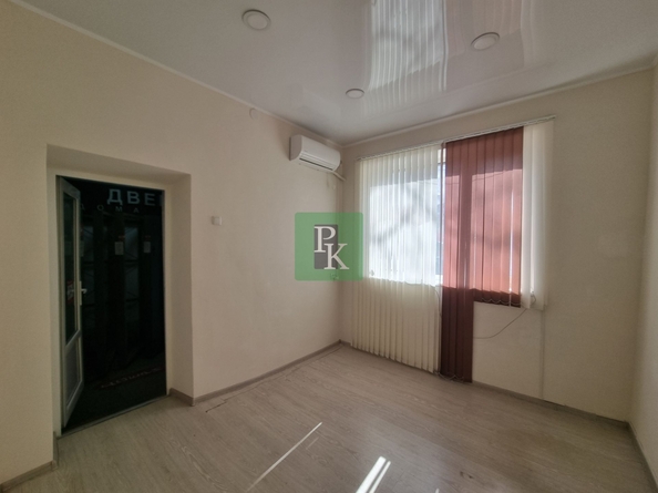 
  Сдается офис 13 м². Фото 2.