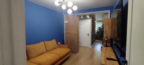 
  Продается 4-комн. квартира 46.5 м². Фото 4.