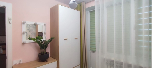 
  Продается 4-комн. квартира 46.5 м². Фото 7.