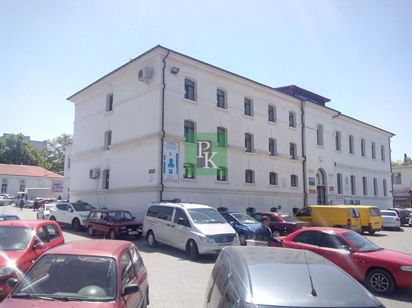 
  Сдается офис 21.3 м². Фото 1.