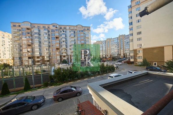 
  Продается 2-комн. квартира 70 м². Фото 42.