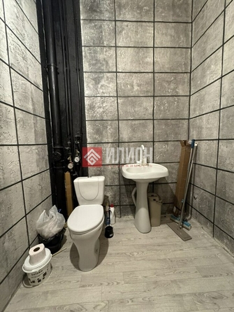 
  Продается 3-комн. квартира 131.2 м². Фото 9.