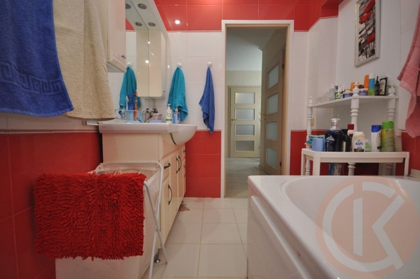 
  Продается дом 200 м². Фото 12.