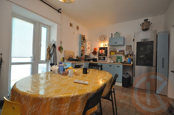 
  Продается дом 200 м². Фото 14.