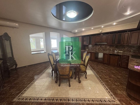 
  Продается 4-комн. квартира 265.8 м². Фото 1.