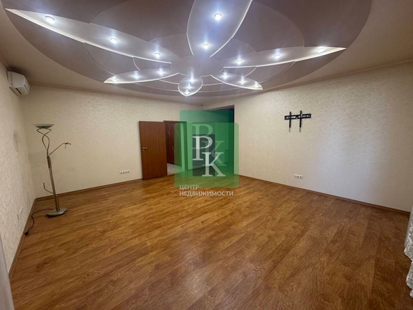 
  Продается 4-комн. квартира 265.8 м². Фото 3.