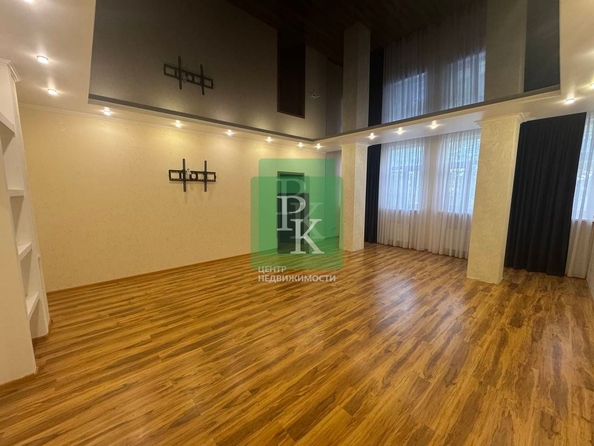 
  Продается 4-комн. квартира 265.8 м². Фото 6.