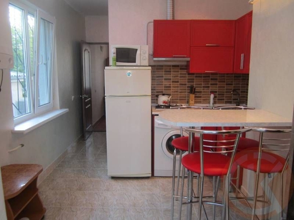 
  Продается 1-комн. квартира 65 м². Фото 1.