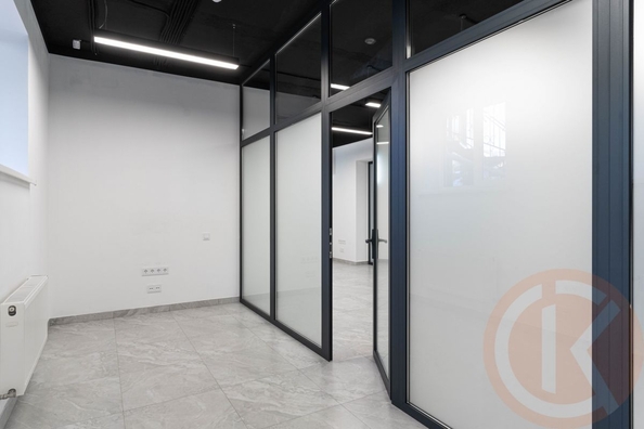 
  Продается универсальное помещение 260.8 м². Фото 7.