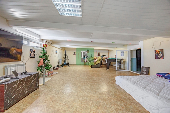 
  Продается 4-комн. квартира 136.8 м². Фото 25.
