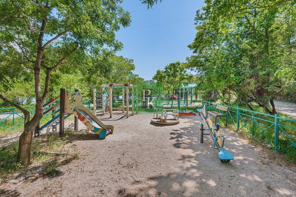 
  Продается 4-комн. квартира 136.8 м². Фото 35.