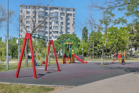 
  Продается 4-комн. квартира 136.8 м². Фото 42.