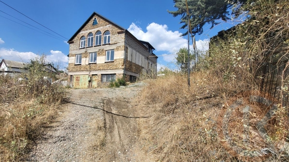 
  Продается коттедж 303 м². Фото 1.