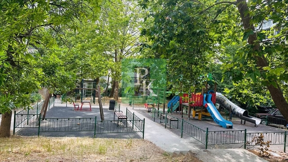 
  Продается 4-комн. квартира 65 м². Фото 19.