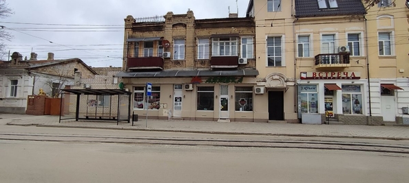 
  Продается торговая площадь 105 м². Фото 1.