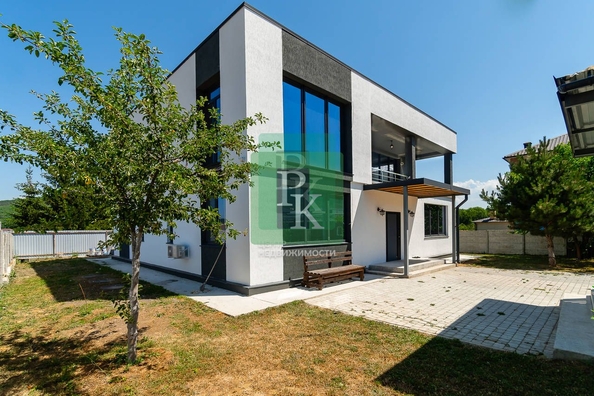 
  Продается дом 273 м². Фото 1.