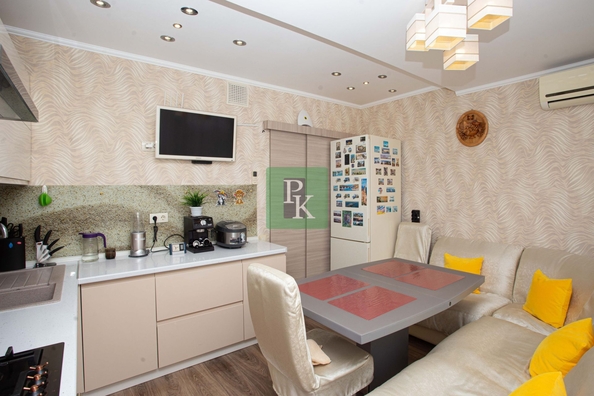 
  Продается 2-комн. квартира 58.9 м². Фото 2.