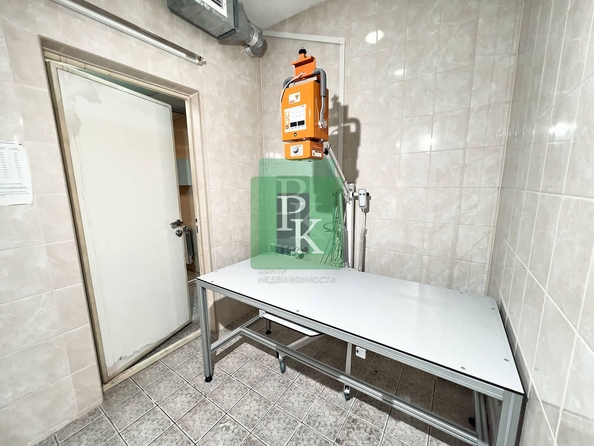 
  Продается универсальное помещение 241.6 м². Фото 24.