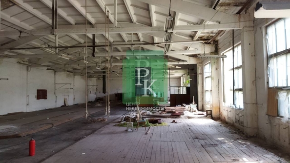 
  Сдается производственное помещение 1000 м². Фото 2.