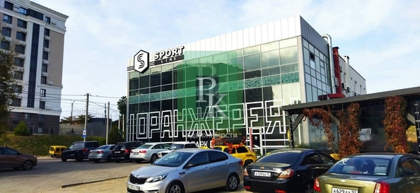 
  Сдается универсальное помещение 200 м². Фото 1.