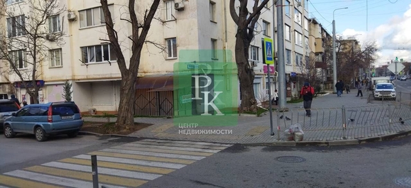 
  Продается торговая площадь 372.1 м². Фото 2.