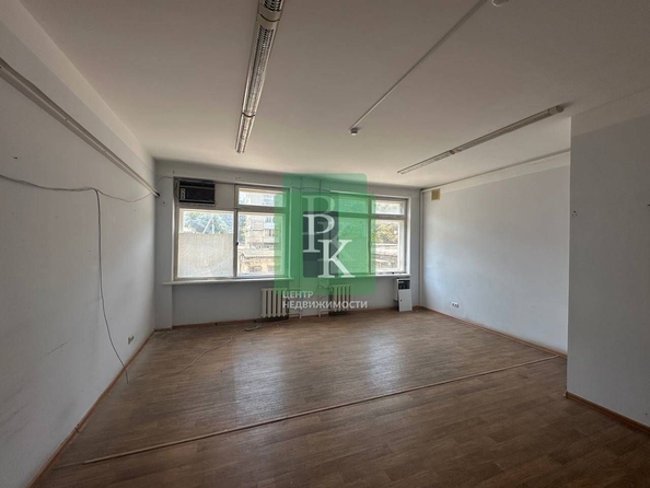 
  Сдается универсальное помещение 262 м². Фото 1.