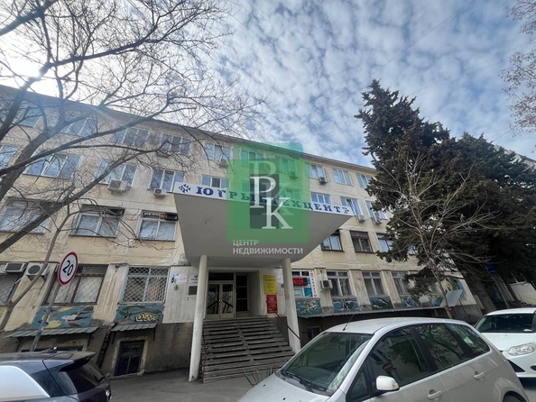 
  Сдается универсальное помещение 197.5 м². Фото 1.