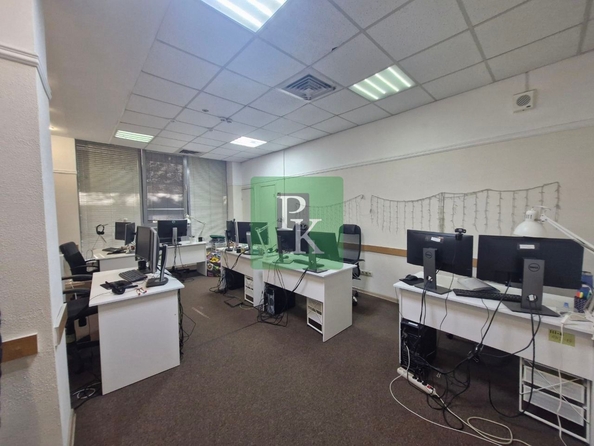 
  Сдается офис 964 м². Фото 12.