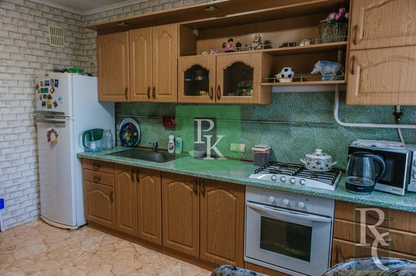 
  Продается 4-комн. квартира 120 м². Фото 1.