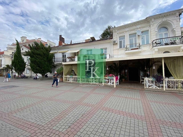 
  Продается 4-комн. квартира 206.1 м². Фото 6.