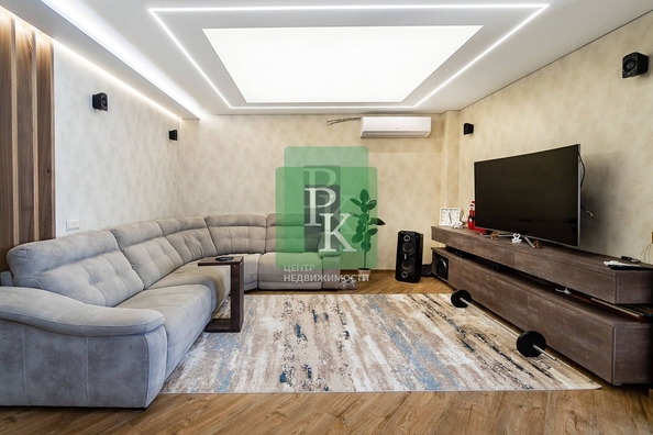 
  Продается 3-комн. квартира 129 м². Фото 1.