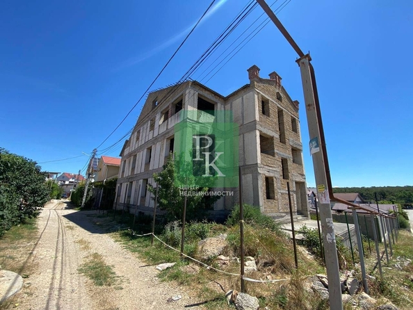 
  Продается дом 500 м². Фото 1.