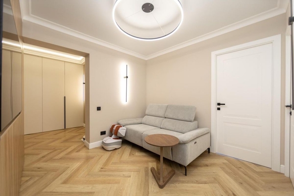 
  Продается 3-комн. квартира 82 м². Фото 1.