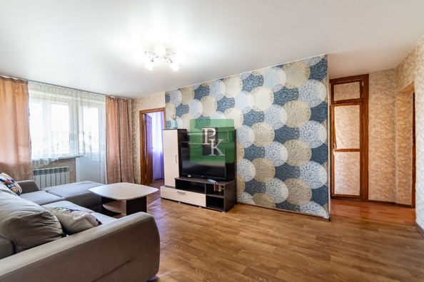 
  Продается 3-комн. квартира 54.7 м². Фото 1.