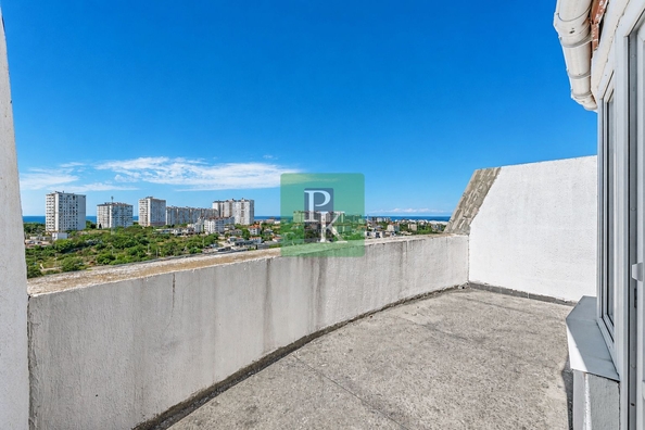 
  Продается 3-комн. квартира 132 м². Фото 4.