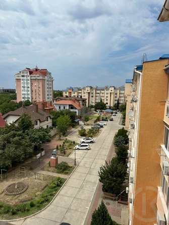 
  Продается 4-комн. квартира 178.9 м². Фото 1.