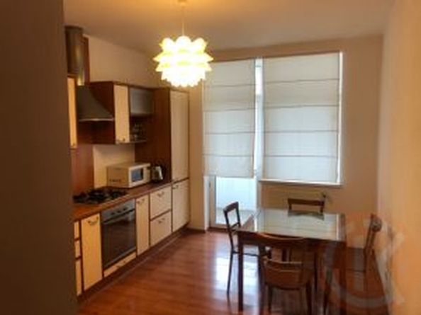 
  Продается 4-комн. квартира 113 м². Фото 1.