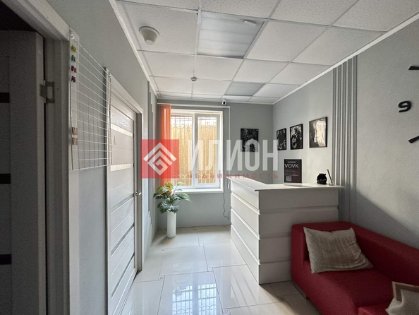 
  Продается офис 32 м². Фото 1.