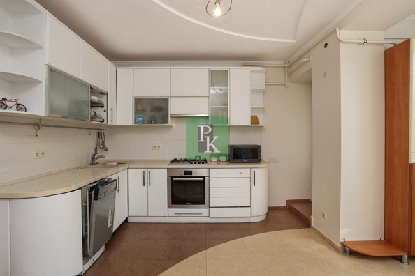 
  Продается 2-комн. квартира 70.5 м². Фото 2.