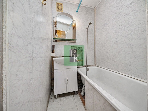 
  Продается 4-комн. квартира 63.3 м². Фото 18.