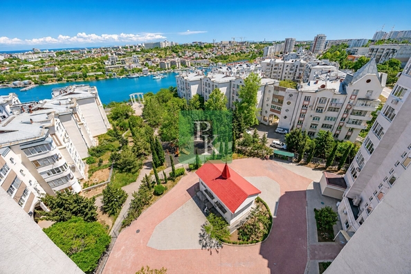 
  Продается 3-комн. квартира 132 м². Фото 31.