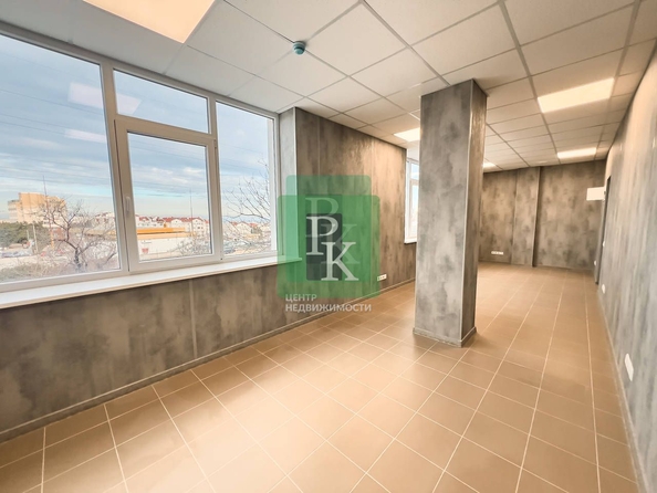 
  Сдается офис 27.1 м². Фото 2.