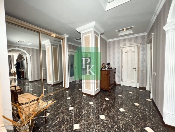
  Продается 4-комн. квартира 170.5 м². Фото 23.