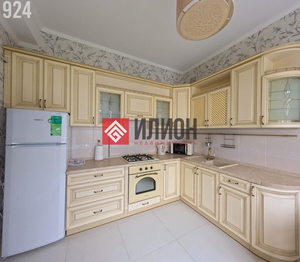 
  Продается 4-комн. квартира 218.5 м². Фото 8.
