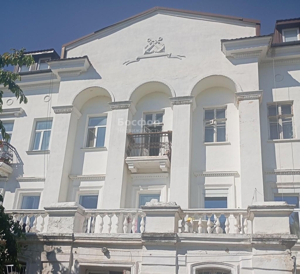 
  Сдается 1-комн. квартира 42 м². Фото 1.
