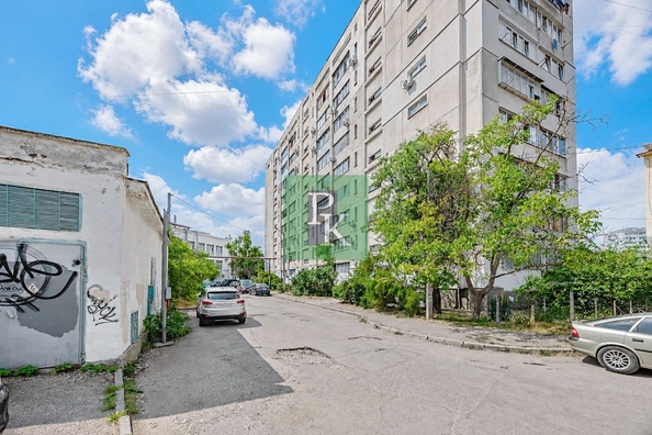 
  Продается 4-комн. квартира 79.7 м². Фото 24.