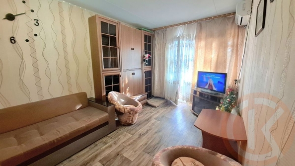 
  Продается 3-комн. квартира 52.4 м². Фото 1.