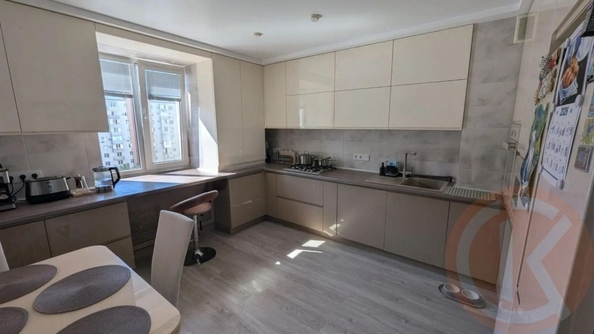 
  Продается 3-комн. квартира 75 м². Фото 1.